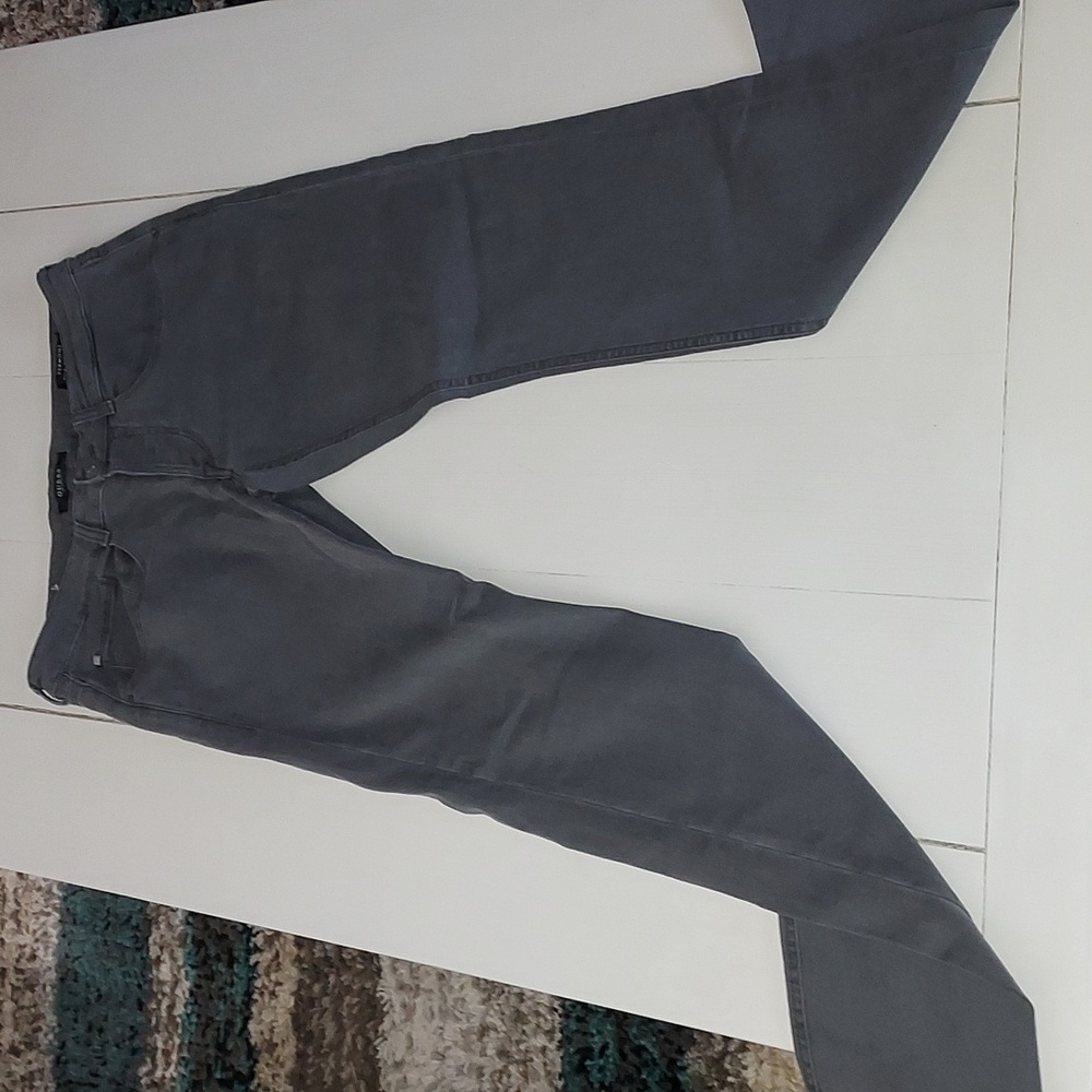 MAKE OFFER.  Guess grey jean. Size 31